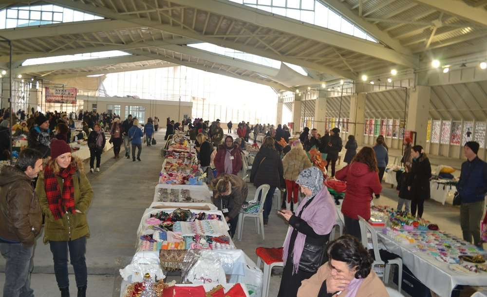 Hanımeli Çarşısı Görkemli Törenle Açıldı 