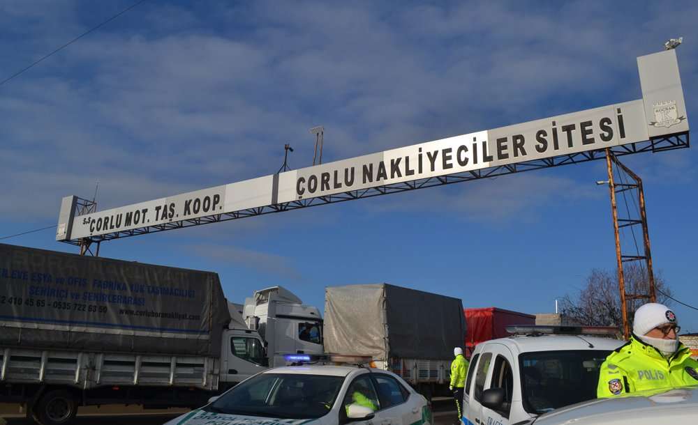 Nakliyeciler Yine Eylemdeydi 