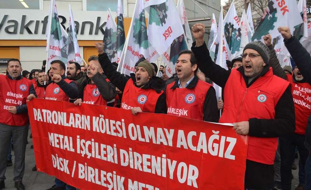 Metal İşçileri Adım Adım Greve Gidiyor 