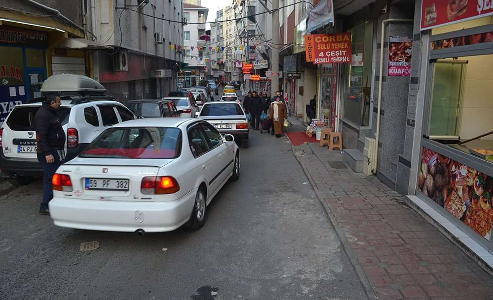 Esnaf İsyan Etti, “Bir Çözüm Bulunsun”