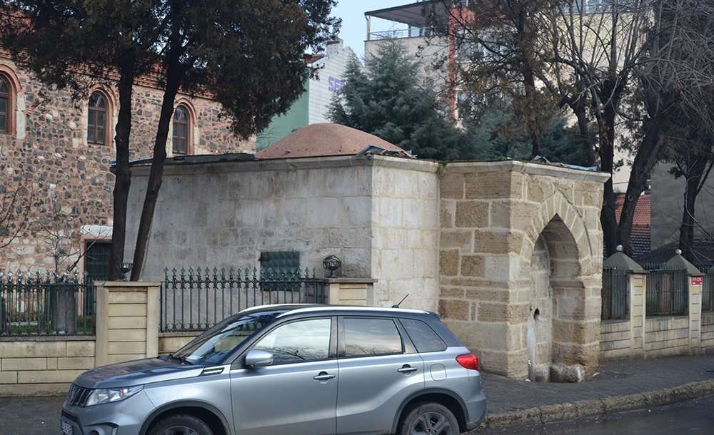 Tarihi Cami Aylardır Yapılmayı Bekliyor  