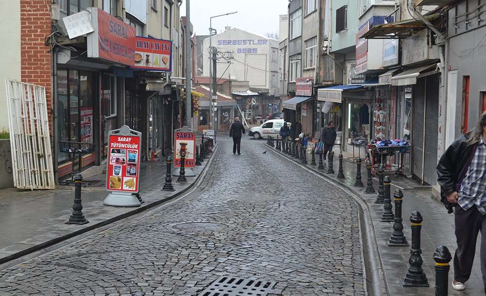 Saray Caddesi Esnafı Dertli
