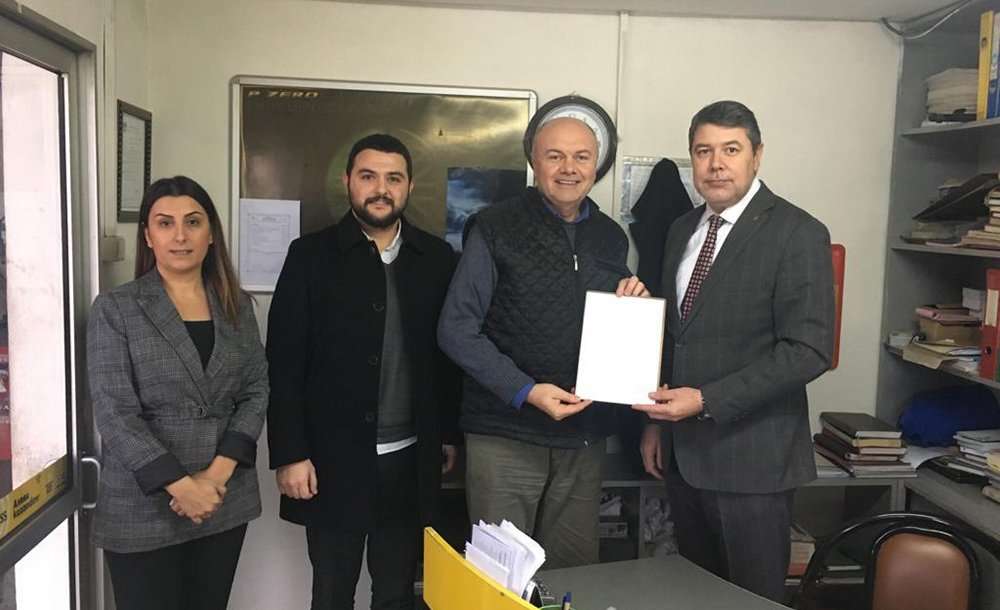 Eski İlçe Başkanlarına Cumhurbaşkanı Erdoğan'ın Mektubu Verildi