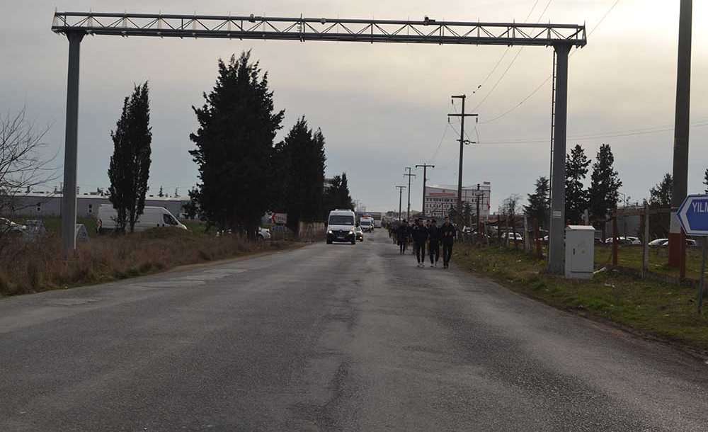 Öğrencilerin Tehlikeli Yolculuğu 