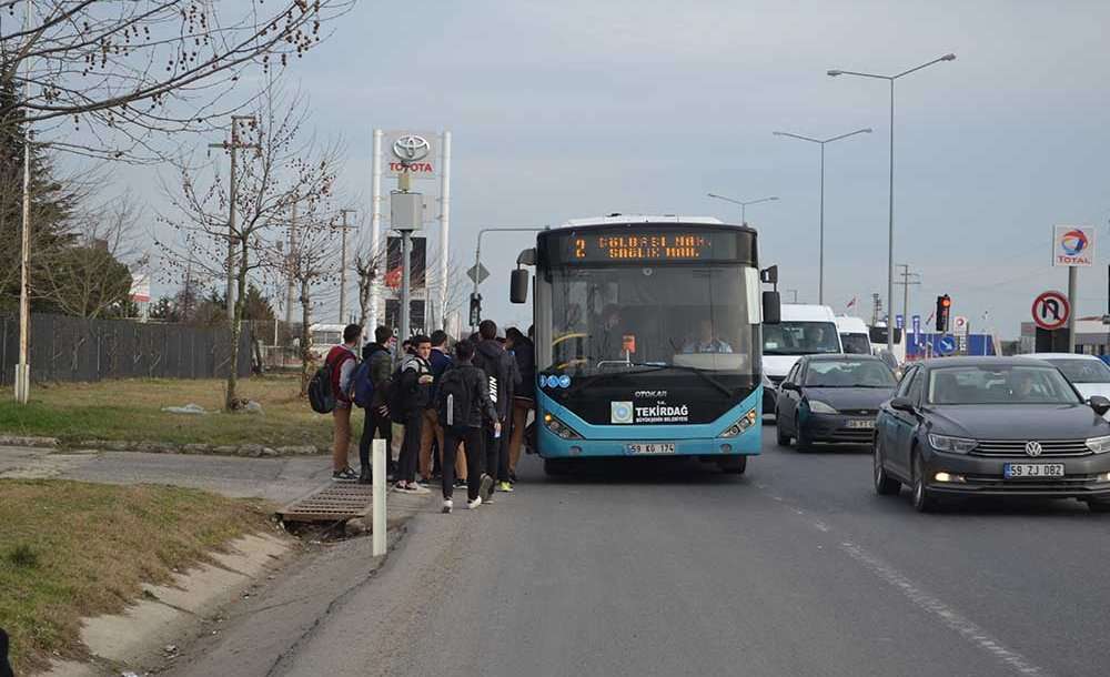 Öğrencilerin Tehlikeli Yolculuğu 