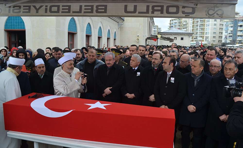 Kahramanlar Son Yolculuğuna Uğurlandı 