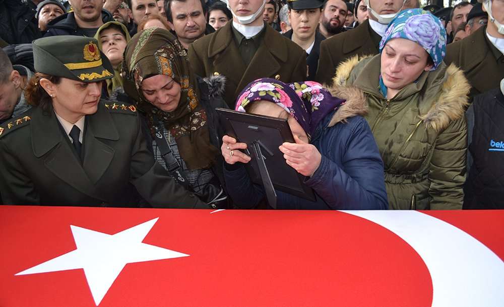 Kahramanlar Son Yolculuğuna Uğurlandı 