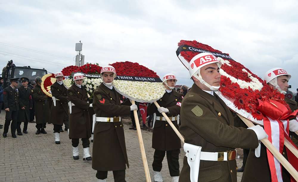 Kahramanlar Son Yolculuğuna Uğurlandı 