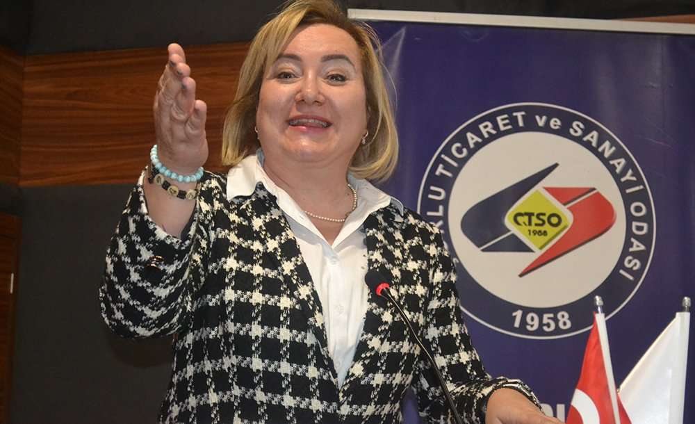 “Kadın Hareketi 2000'li Yıllara Kadar Yerel Bazda İlerliyordu”
