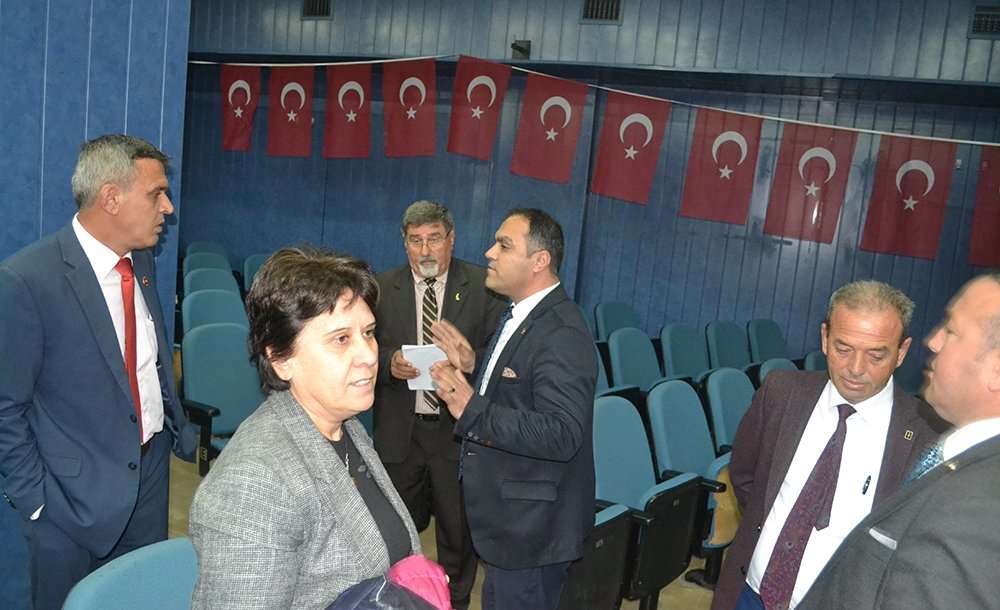 İstifa Eden Muhtarlar Derneğe Tekrar Üye Oldu 