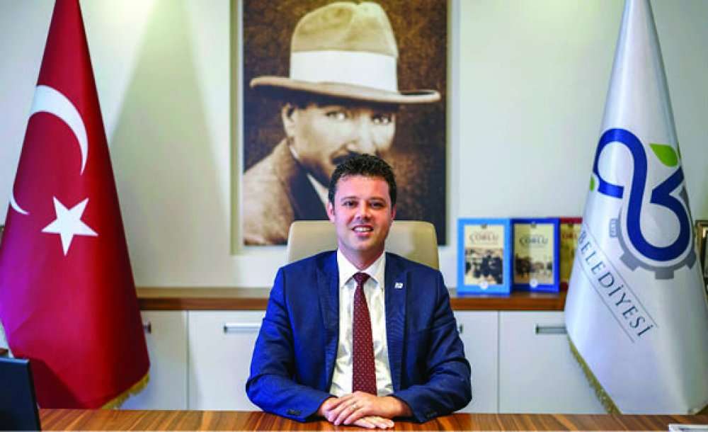 “Halkımızın Sağlığı İçin Gece Gündüz Çalışıyoruz”
