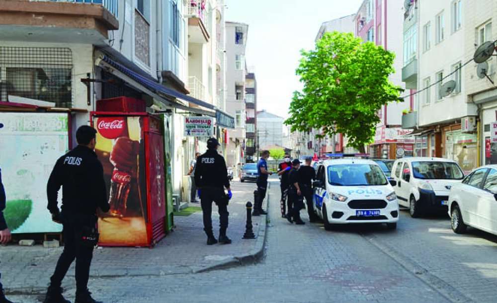Bunalıma Girdi, İntihar Etmek İstedi 