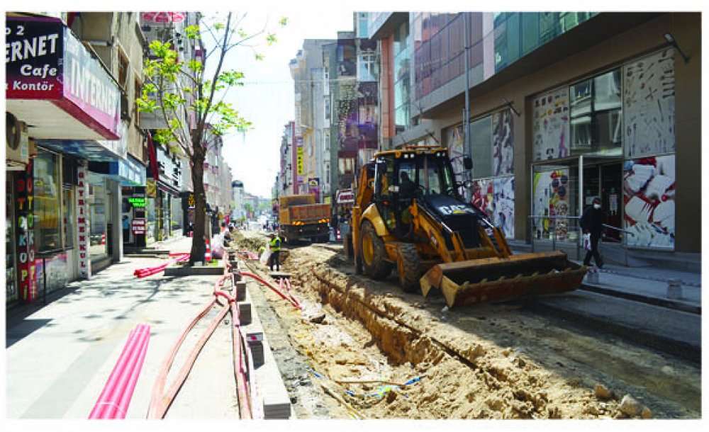 Kumyol Caddesi'nde Çalışmalar Uzadı 
