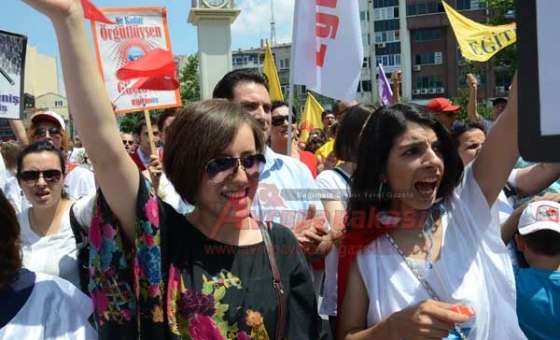 Öğretmenler Greve Çıktı