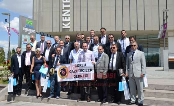 Çorlu Gazeteciler Derneği Ankara'ya Çıkarma Yaptı