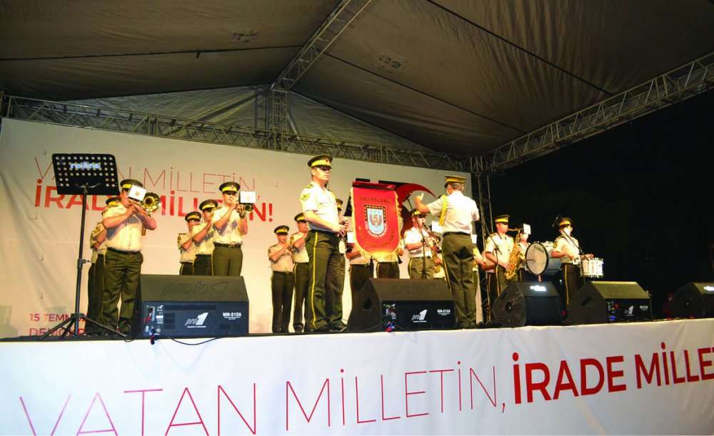 Çorlu 15 Temmuz'da Tek Yürek Oldu 