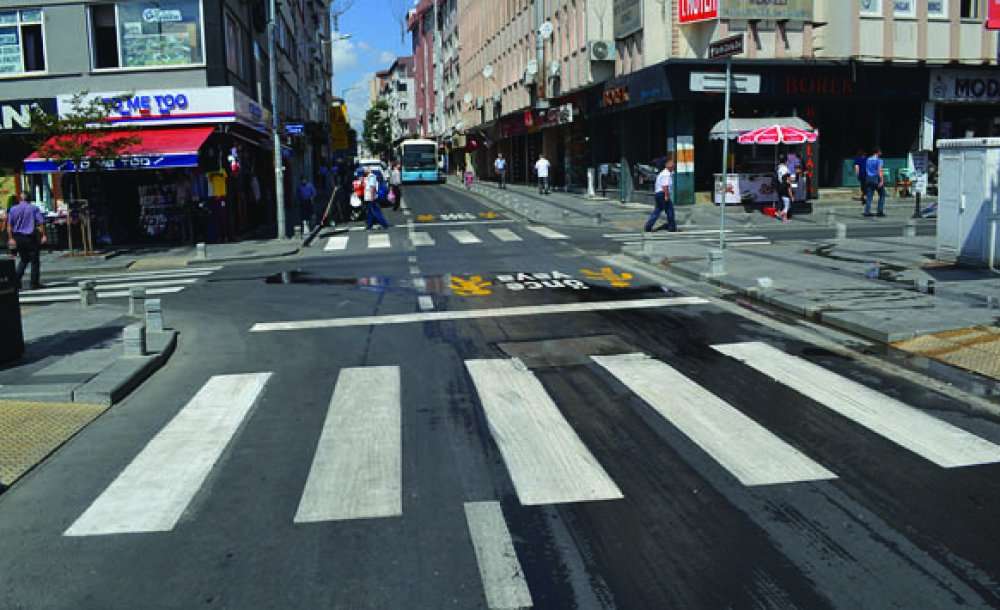 Kumyol Caddesi'ne Var, Omurtak Caddesi'ne Yok 