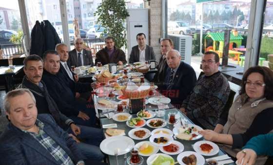 Kaymakam Doğan Oda Başkanlarıyla Bir Araya Geldi  