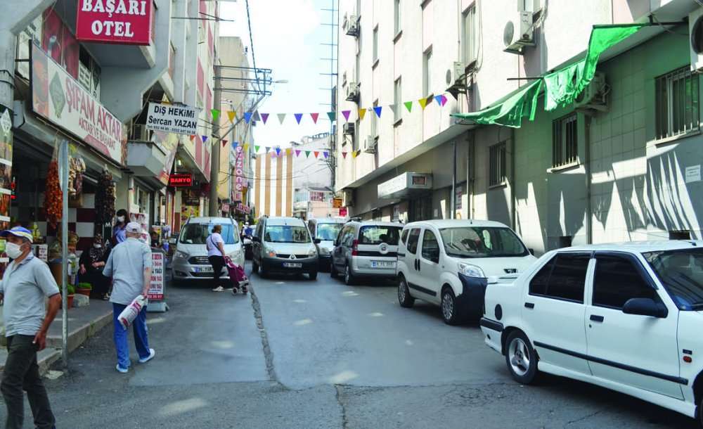 Trafik Sorunu Bir Türlü Çözülemiyor 