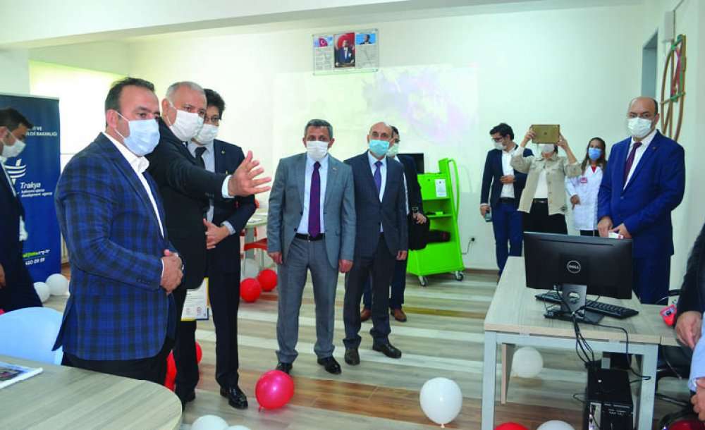 Meslek Liselerinin Önemi Giderek Artıyor 