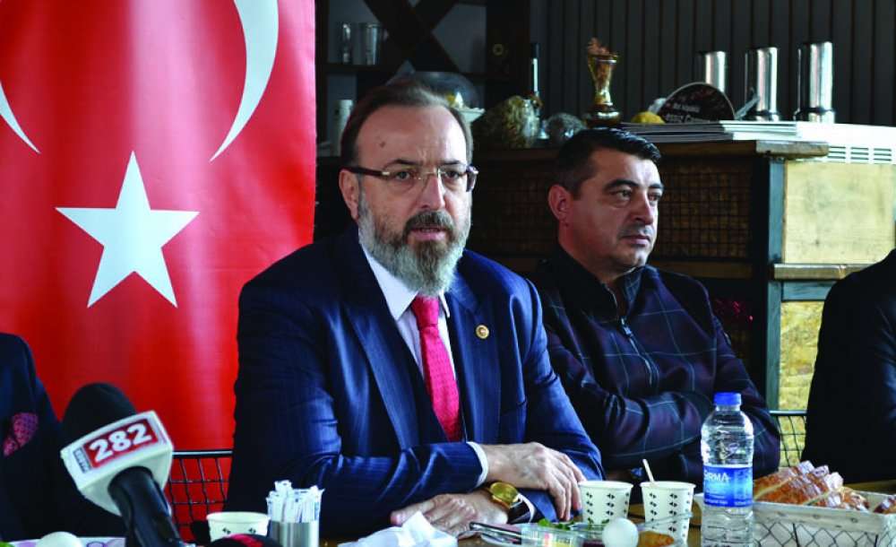 Ak Parti Ergene'de Basın Mensuplarıyla Buluştu 