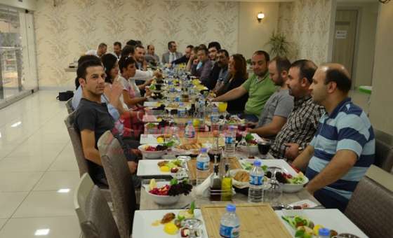 Hismar Et Mangal Çorlu Gazeteciler Derneği Üyelerine Ev Sahipliği Yaptı