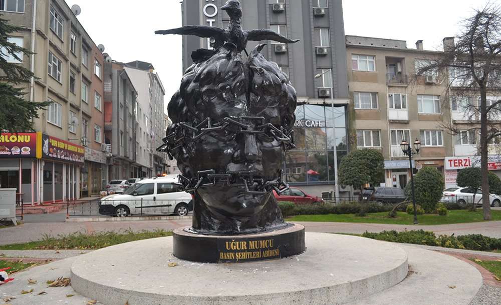 Uğur Mumcu Anıtı Eski Haline Getirildi 