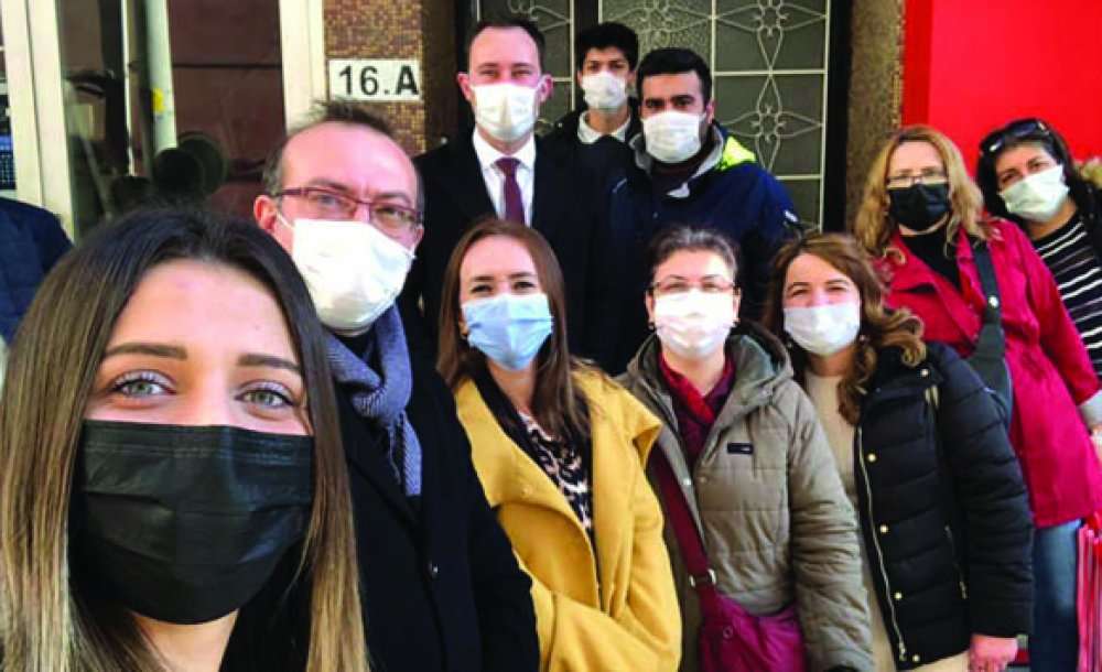 Chp, Esnafın Ve Çocukların Yeni Yılını Kutladı 