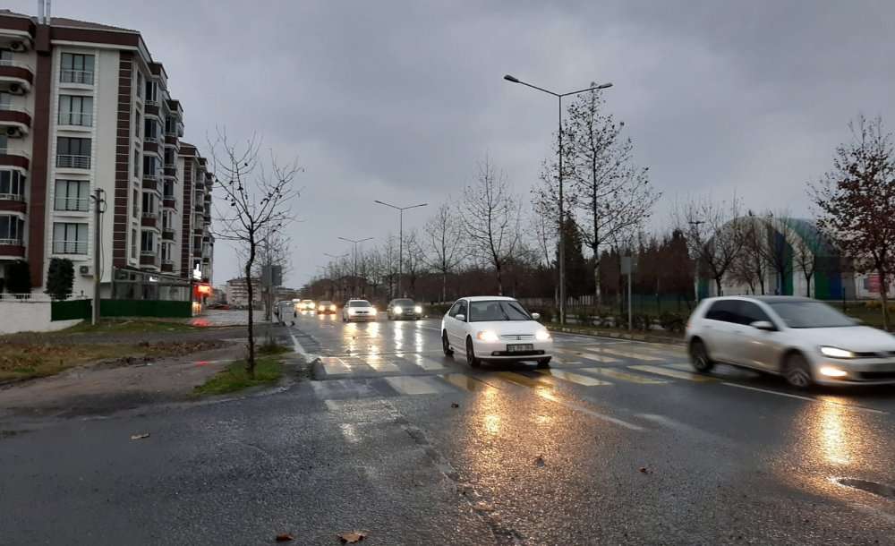 Kısıtlamada Sokağa Çıkanların Sayısı Giderek Artıyor 