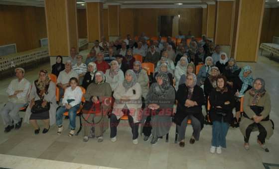 Çorlu Müftülüğü`nden Hacı Adaylarına Eğitim Semineri