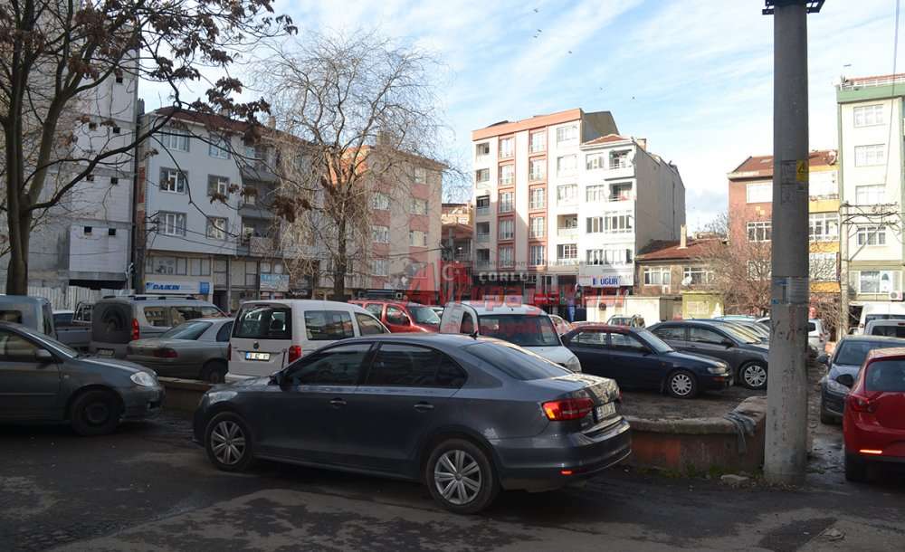Otopark Sorununu Biraz Olsun Çözdü 