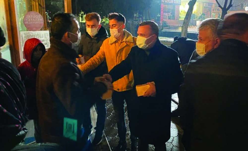 Ak Parti Kandil Simini Dağıttı