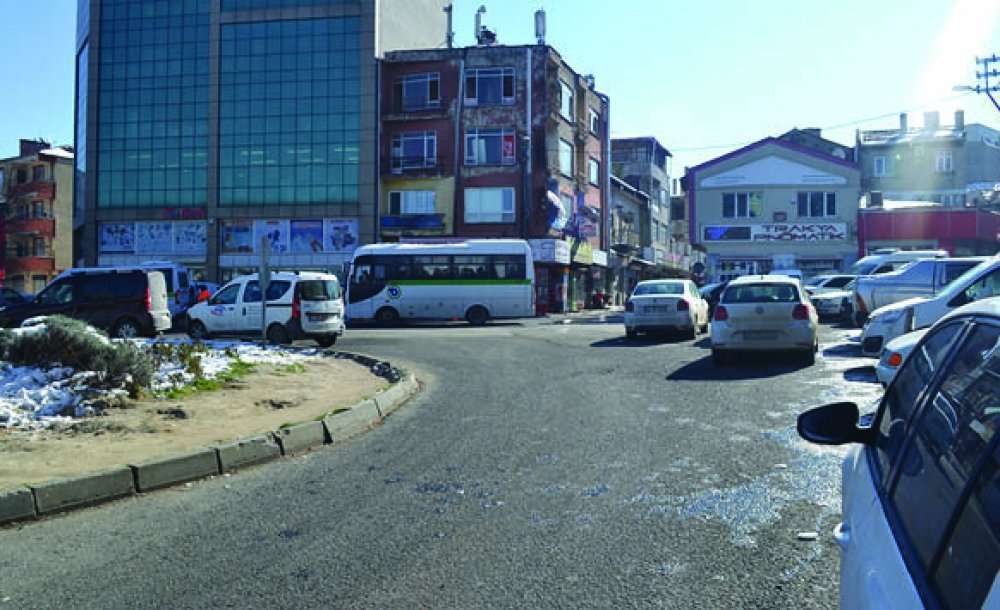 Tarihi Borsa Meydanı Atıl Kaldı 
