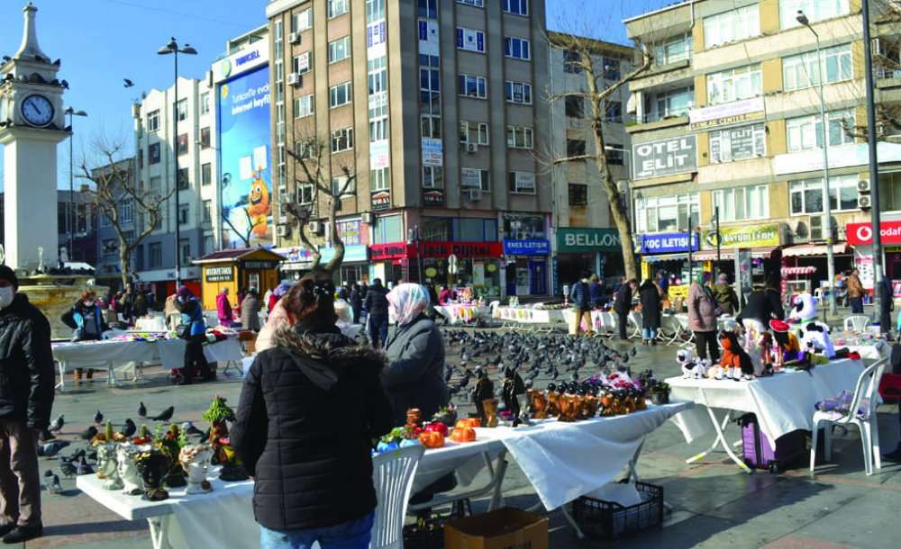 8 Mart Dünya Kadınlar Günü Kutlandı 