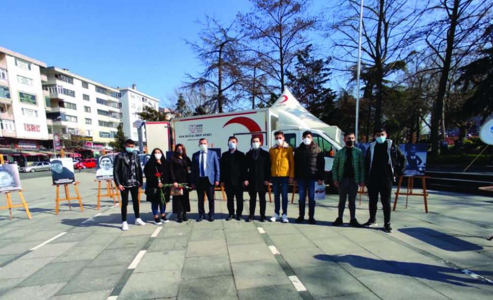 Ak Parti Gençlik Kolları Resim Sergisi Açtı 