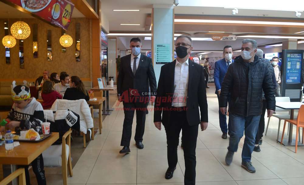 Kafe Ve Restoranları Denetleyen Çorlu Kaymakamı Cafer Sarılı,  “Yüzde 50 Doluluk Ve Hes Kodu Sorgulama Önemli”