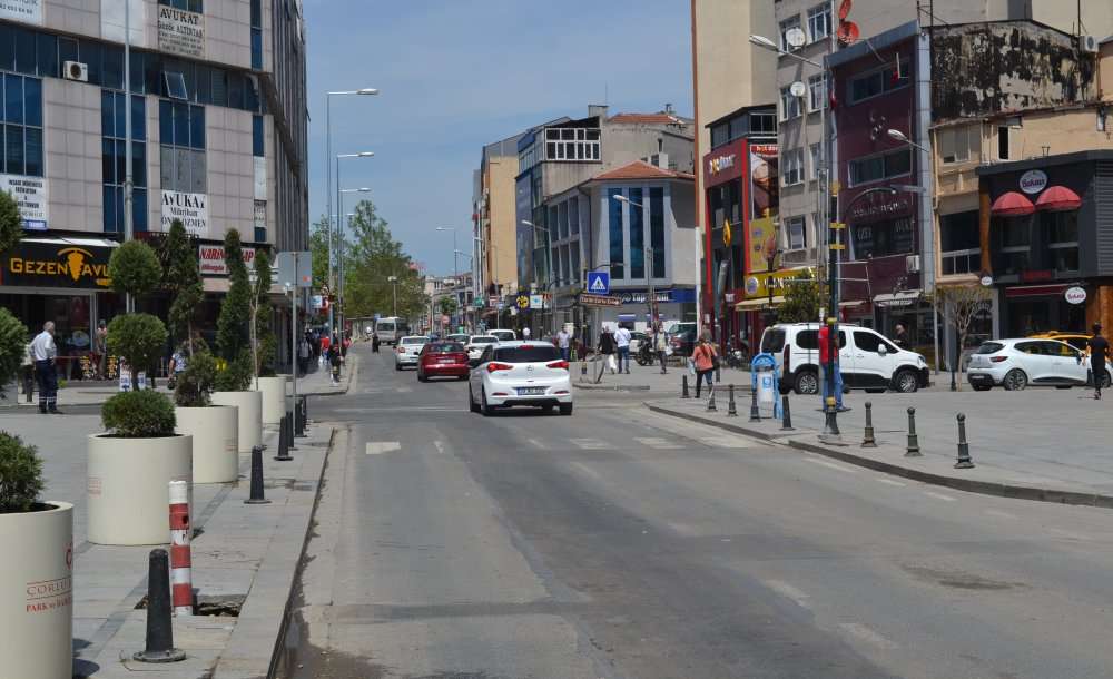 Omurtak Caddesi Trafiğe Açıldı 