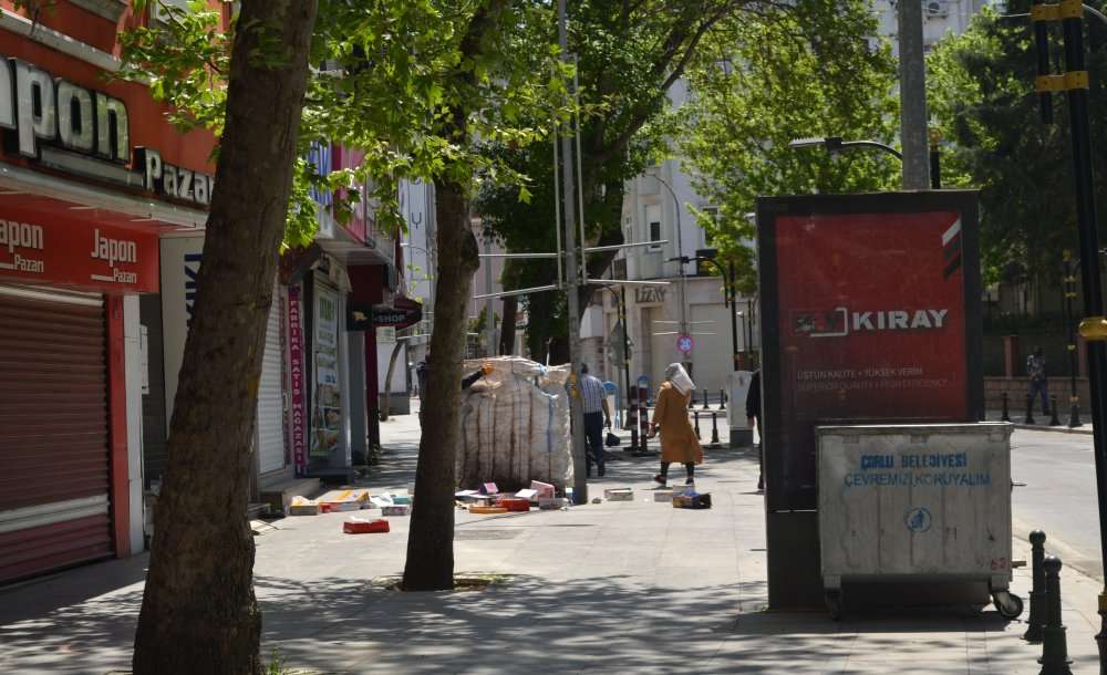 Çekçekçilere Yasak Yok Mu?