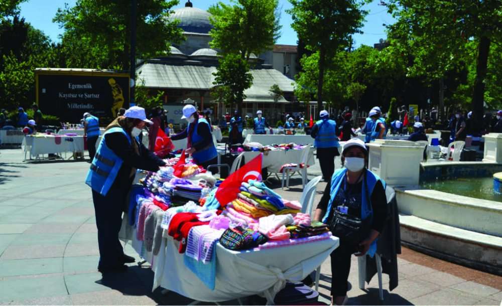 19 Mayıs İçin Hanımeli Çarşısı Kuruldu 