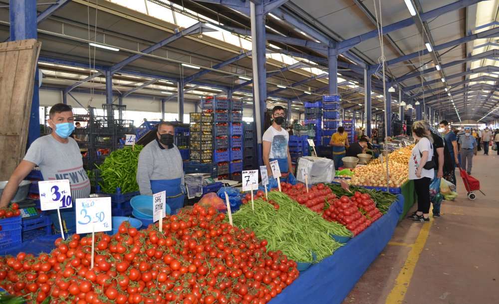 Pazar Yerlerindeki Pandemi Denetimleri Sürüyor 