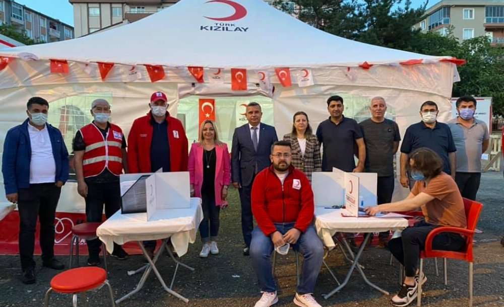 4 Ay Önce Kan Vermişti, Yine Kan Verdi 