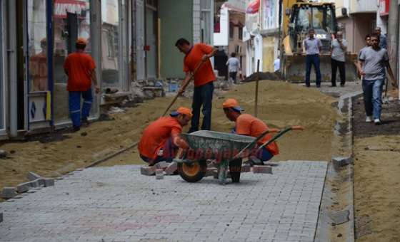 Kurt Mustafa Çıkmazına Parke Taşı