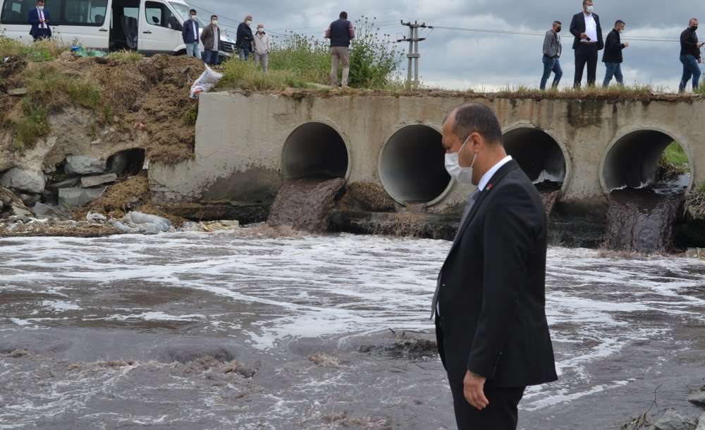 Chp Genel Başkan Yardımcısı Ali Öztunç Ergene Nehri Kenarından Seslendi:  “Türkiye'de Çevre Katliamı Yaşanıyor”