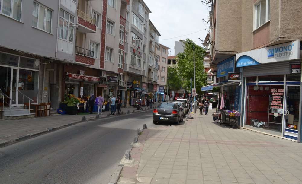 Esnafın Azda Olsa Yüzü Gülmeye Başladı 