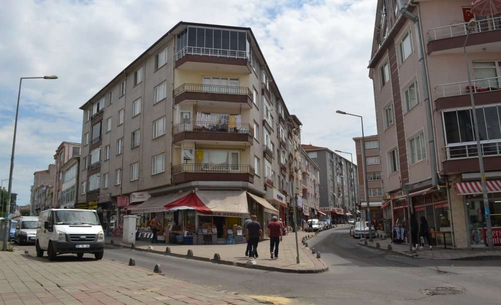 Esnafın Azda Olsa Yüzü Gülmeye Başladı 