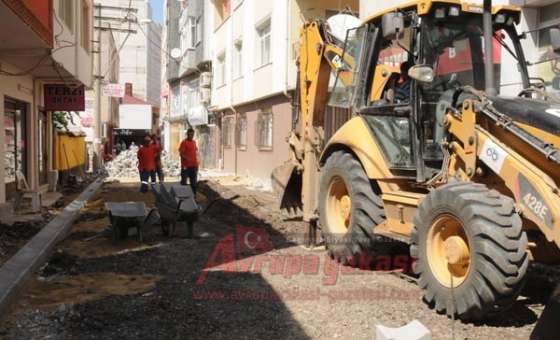Çorlu Belediyesi`nin Kilit Taşı Hizmeti Devam Ediyor