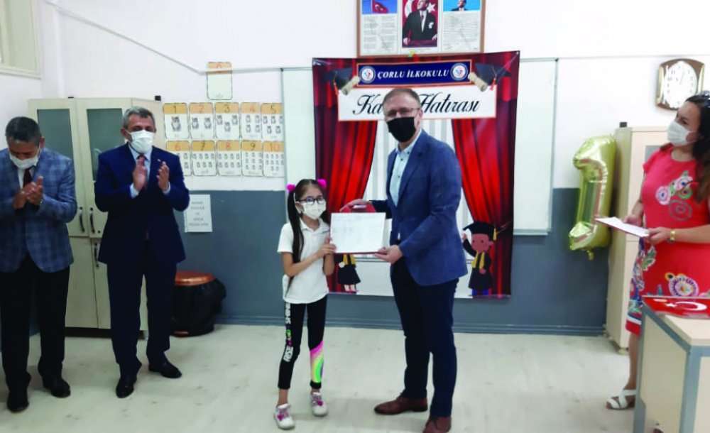 Çorlu'da 51 Bin 522 Öğrenci Karne Heyecanı Yaşadı 