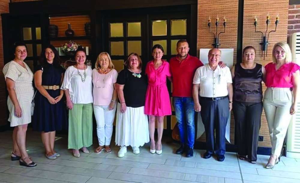 Sanatseverler Dayanışma Kahvaltısında Bir Araya Geldiler