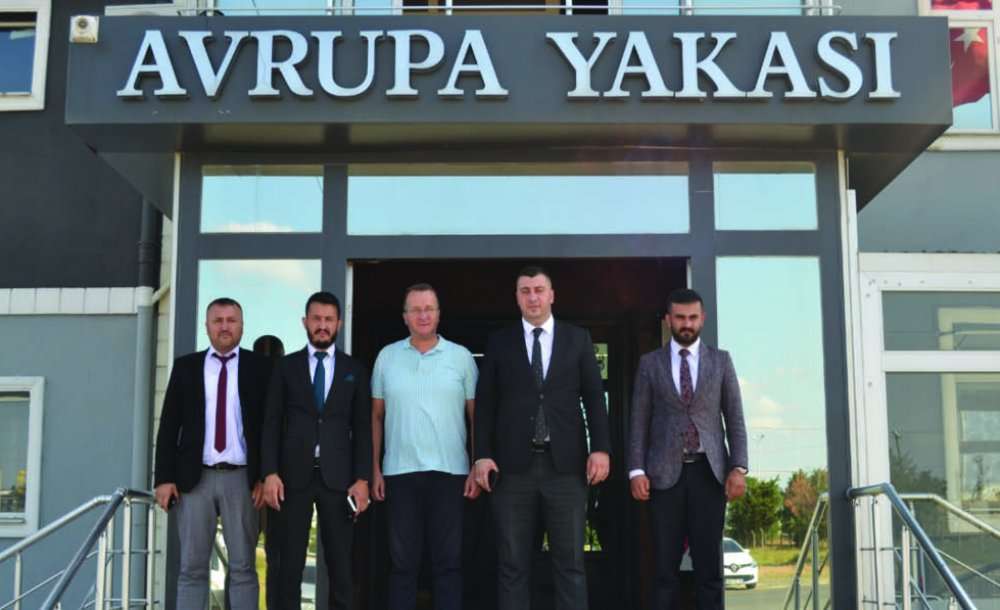 Ülkü Ocaklarından Gazetemize Ziyaret 
