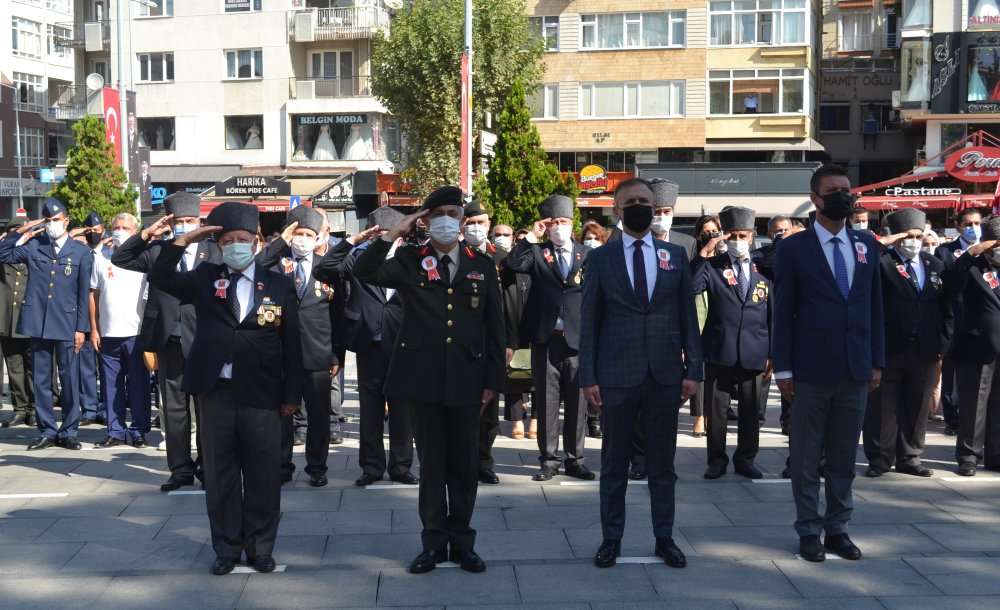 “19 Eylül Gazilerin Şeref Günüdür”